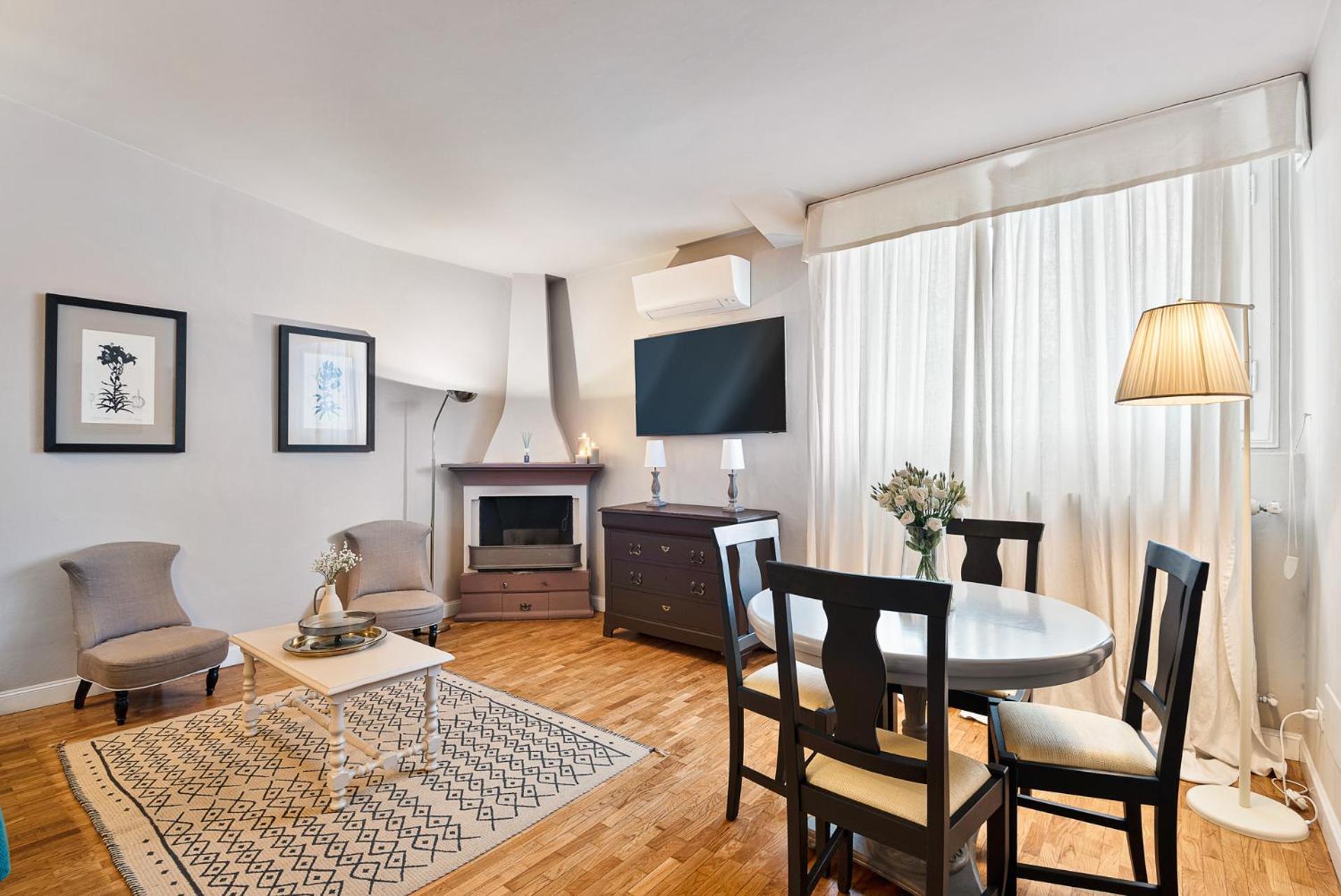 Tornabuoni Living - Luxury Apartments Collection Florence Buitenkant foto