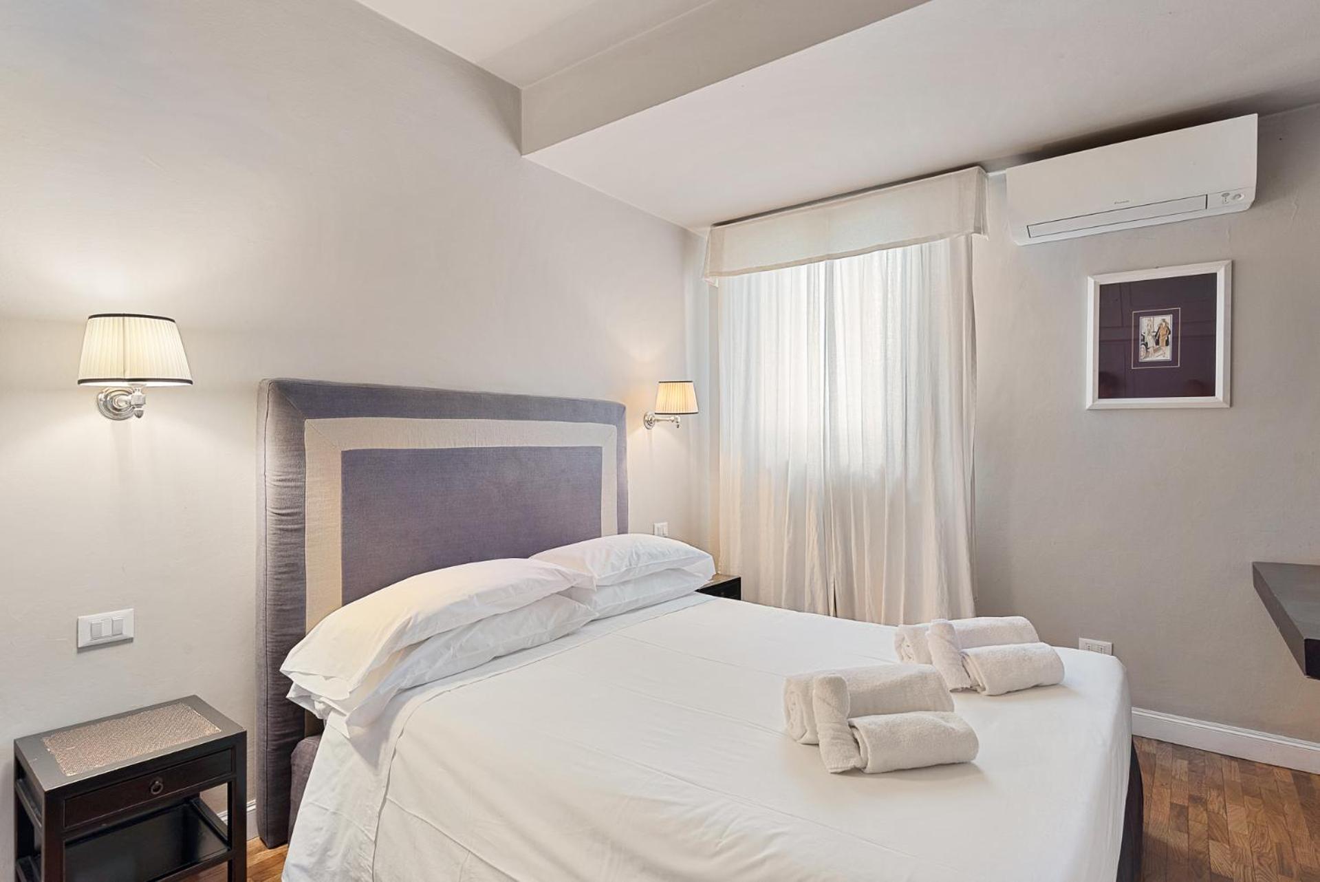 Tornabuoni Living - Luxury Apartments Collection Florence Buitenkant foto